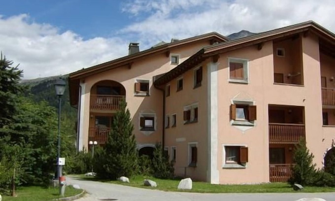 Sils-Maria Apartment | Holiday apartment Sils Maria (Sils im Engadin/Segl) for 1 - 4 persons with 1 bedroom - Holiday apa