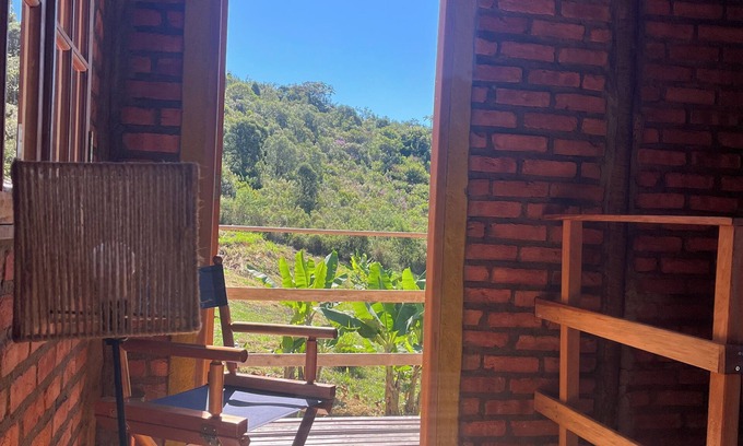 Baependi House | Chalé Rústico nas Terras Altas da Serra da Mantiqueira
