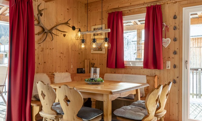 Stadl an der Mur Ski Chalet | Chalet # 139 with 4 bedrooms & whirlpool