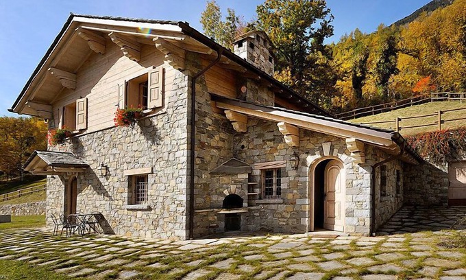 Grosotto House | Chalet Anna by Interhome