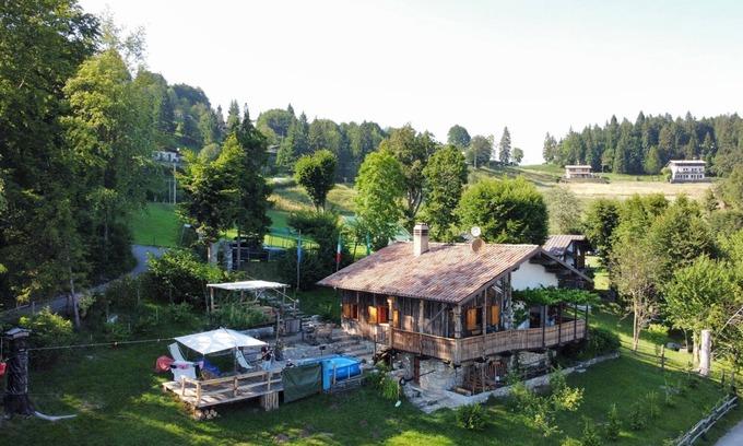 Treviso Bresciano Ski Chalet | CHALET "BAITA CAVACCA"