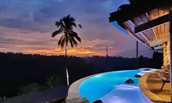 Tosari Hotel | Chalet Bromo lounge & lodge