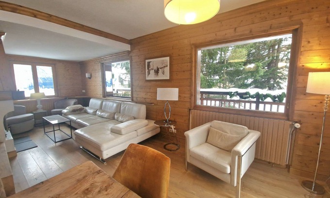 Courchevel Ski Chalet | Chalet Bulle de neige Center of Courchevel 1850