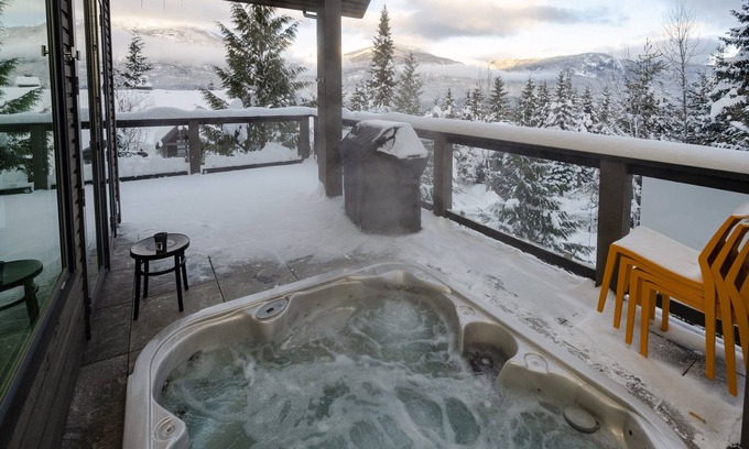 Upper Village Ski Chalet | Chalet Champagne Luxury. TRUE ski in/out, 4 bed/4 bath Magnificent Views Hot Tub
