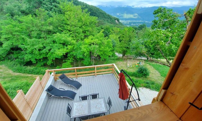 Saint-Pierre-d'Albigny Ski Chalet | Chalet de 2 chambres avec jardin amenage et wifi a Saint Pierre d'Albigny
