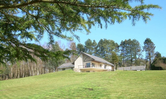 Vimoutiers Bed & Breakfast | Chalet de Malvoue