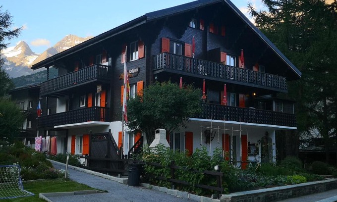 Saas-Fee Apartment | Chalet Delphin
