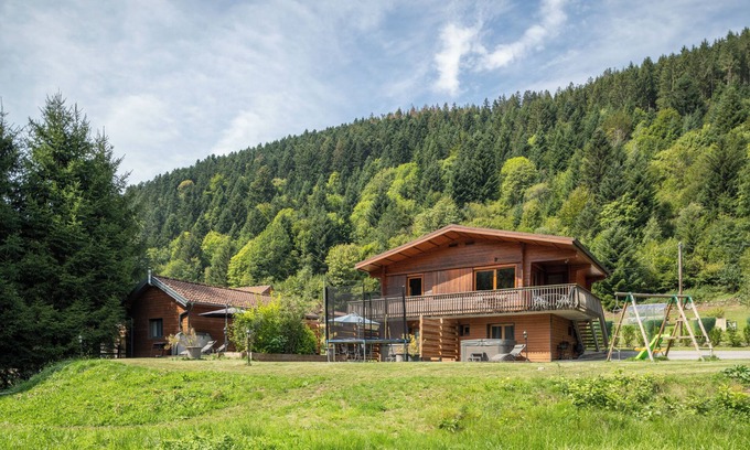 Rochesson Ski Chalet | Chalet du Bouchot 1: private spa, play area, 4p