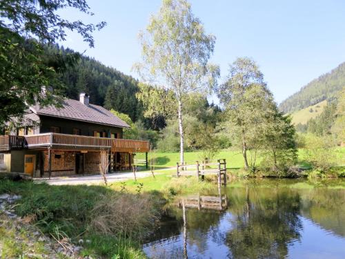 Solk Ski Chalet | Chalet Fischerhütte by Interhome