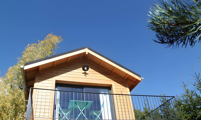 Saint-Jean-Saint-Nicolas Ski Chalet | Chalet 'Mini Ananda' with Mountain View, Private Garden and Wi-Fi