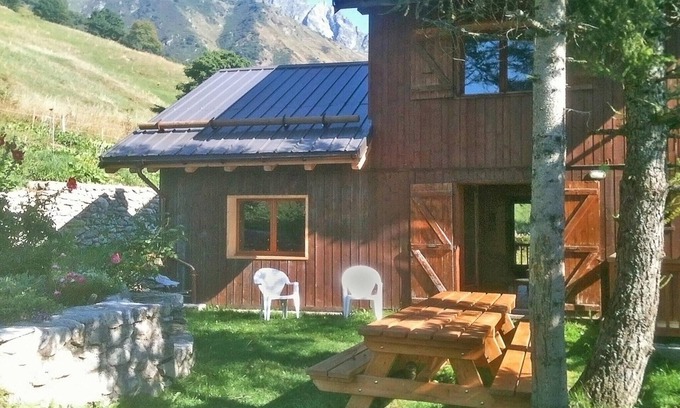 Celliers Ski Chalet | Chalet in La Léchère near Ski Lift