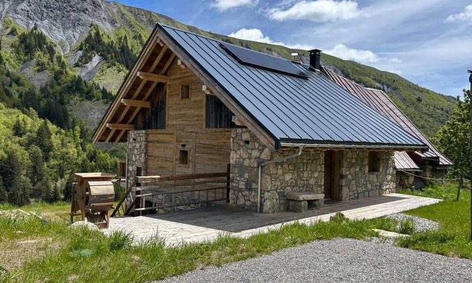 Saint-Sorlin-d'Arves House | CHALET L'ESTIVE - SAINT SORLIN D'ARVES