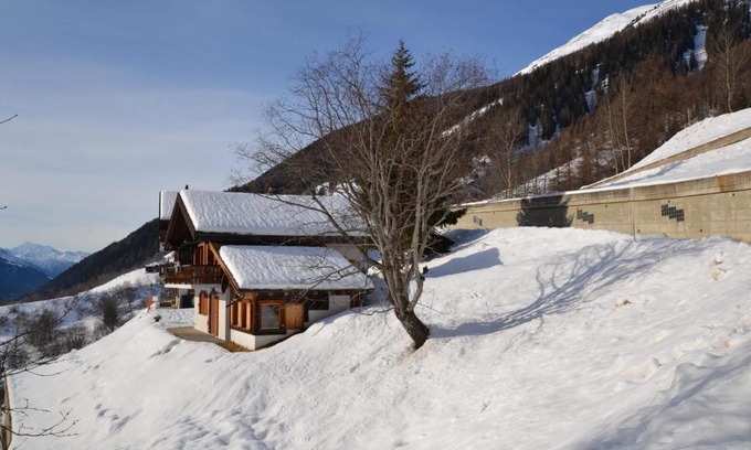 Blitzingen Ski Chalet | Chalet La Neuf
