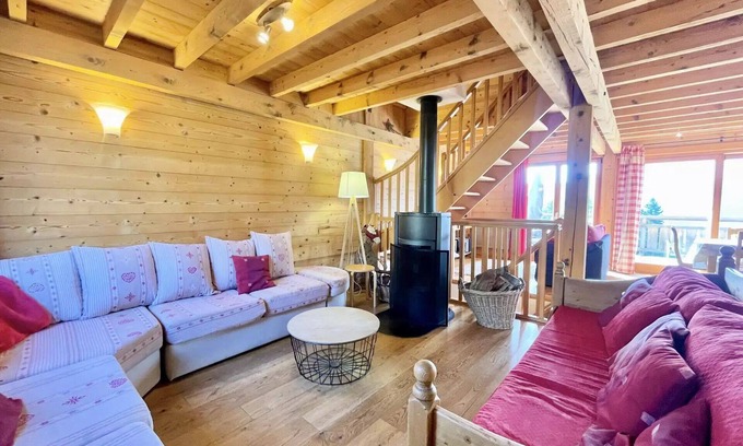 Crest-Voland Ski Chalet | Chalet Le Buset - Large chalet close to the slopes and the village centre