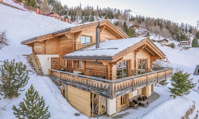 La Tzoumaz Ski Chalet | Chalet le Grand Ours - Jacuzzi Sauna Views Ski-In Ski-Out - La Tzoumaz, 4 Vallees