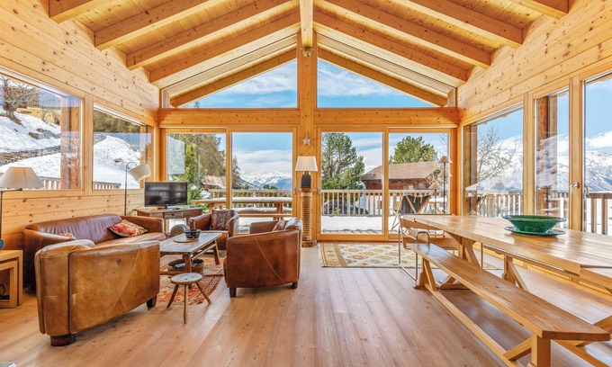 Sion Ski Chalet | Chalet Magrappé, direct access to the piste