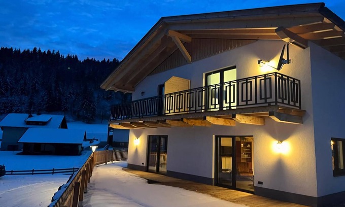 Hermagor-Pressegger See Ski Chalet | Chalet near Nassfeld ski resort in Carinthia