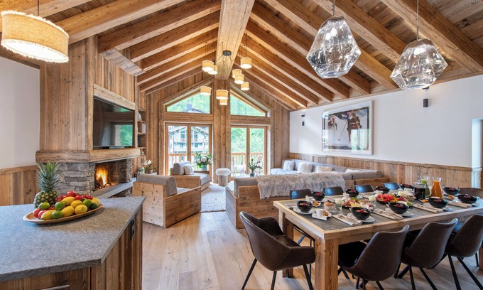 Le Fornet Ski Chalet | Chalet Oxalis, Luxury chalet at Le Fornet in Val d'Isere.