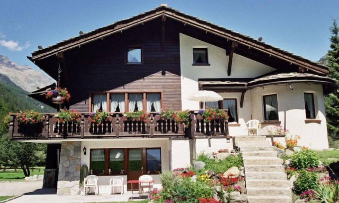 Saas Grund Apartment | Chalet Sunstar Klein by Interhome