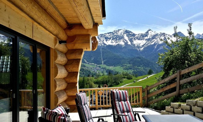Ladis Ski Chalet | Chalet 'Tyroladis Family Relax Laudegg' with Mountain View, Private Terrace and Wi-Fi
