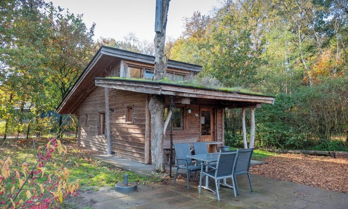 Otterlo House | Chalet with bed box, sleeping loft and 1 bathroom