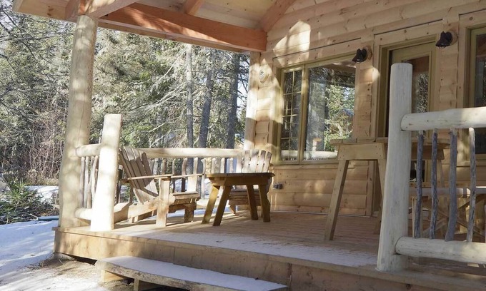 La Malbaie Ski Chalet | Chalets de Môh - NAVAJOS