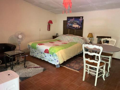 Roquesteron House | Chambre campagnarde
