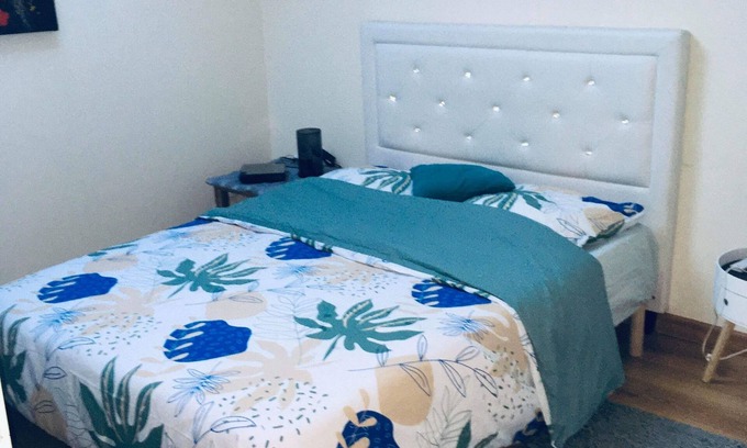 Varambon House | Chambre Dans Maison Face à la Rivière Dain