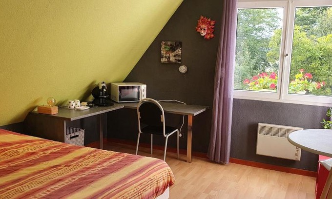 Hirsingue House | Chambre des Acacias