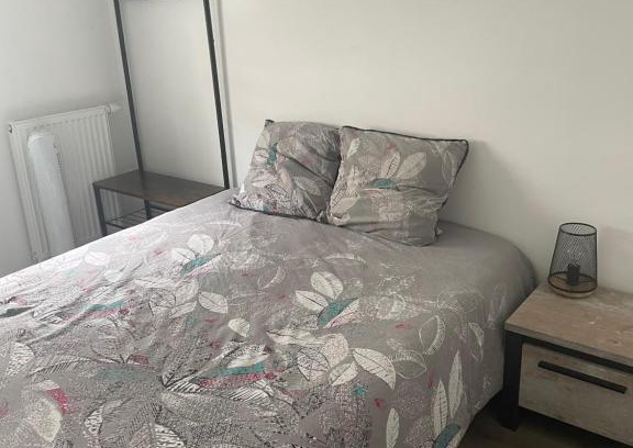 Annemasse House | Chambre double privée