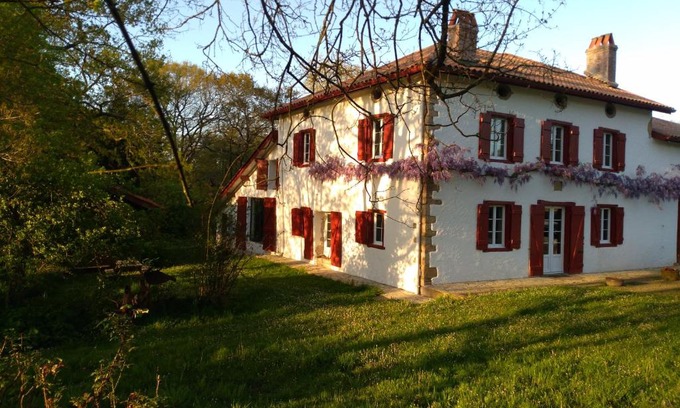 Saint-Martin-de-Hinx House | Chambres Maison Labourdasse