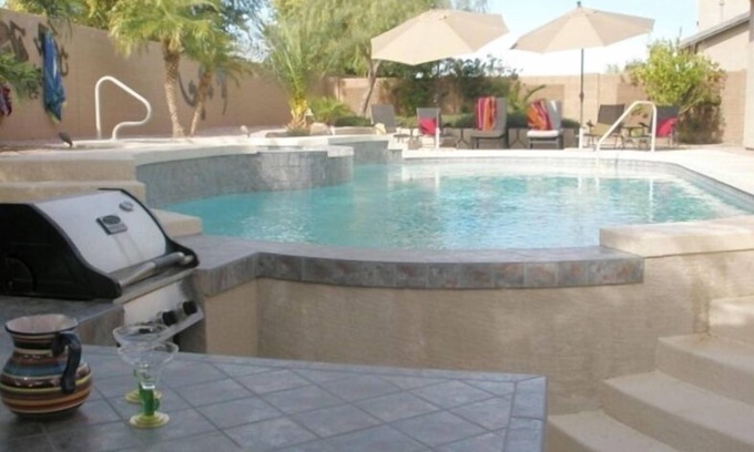 May's Pond House | Chandler Single Family/Heated Pool & Spa/Swim up Bar