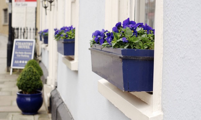 Bury St Edmunds House | Chantry Hotel