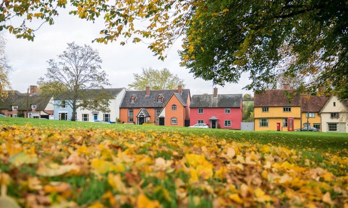 Long Melford House | Chantry Place - Two Bedroom House, Sleeps 3