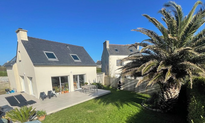 Brignogan-Plage House | Charming villa 150 metres from the beach