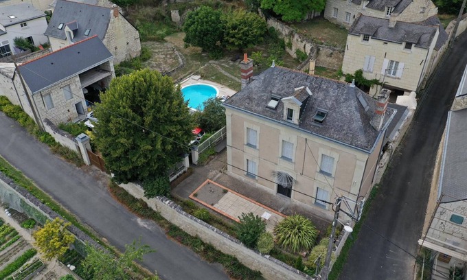 Artannes-sur-Thouet House | Character house with pool and Spa