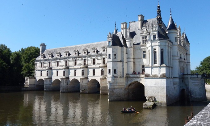 Chambourg-sur-Indre House | Character holiday home with swimming pool