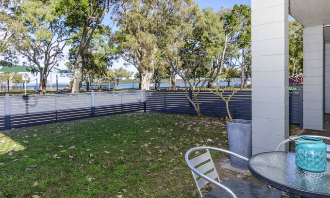 Bongaree Apartment | Charm and Comfort on Bribie