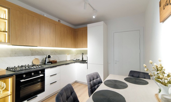 Chisinau Apartment | Charm City Residence