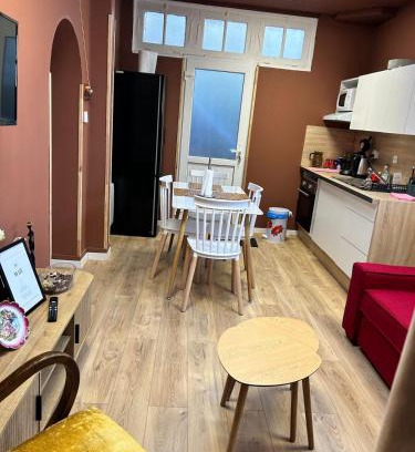 Carhaix-Plouguer Apartment | Charmant appartement Havana