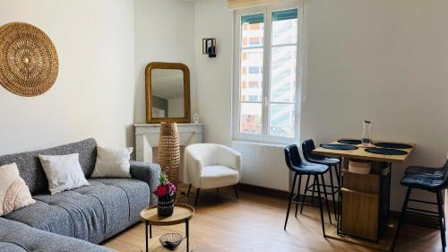 Republique Apartment | Charmant appartement quartier des thermes