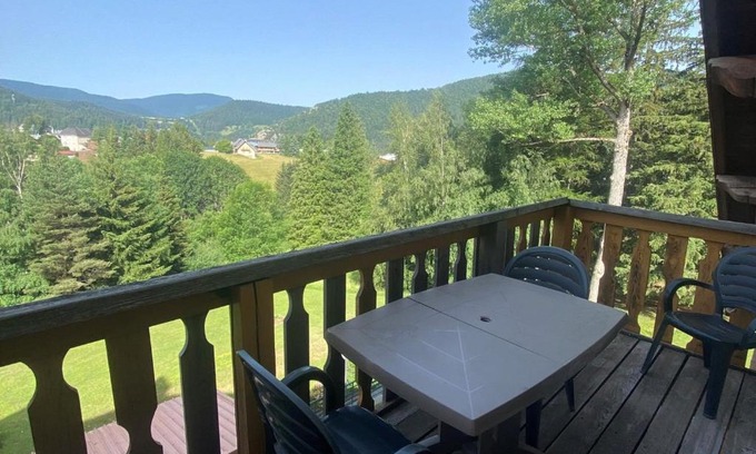 Villard-de-Lans Apartment | Charmant T2 avec cuisine équipée à Villard-de-Lans - FR-1-515-148