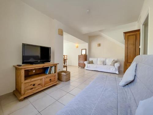 Autignac House | Charmante Maison de Village - Plages 30'