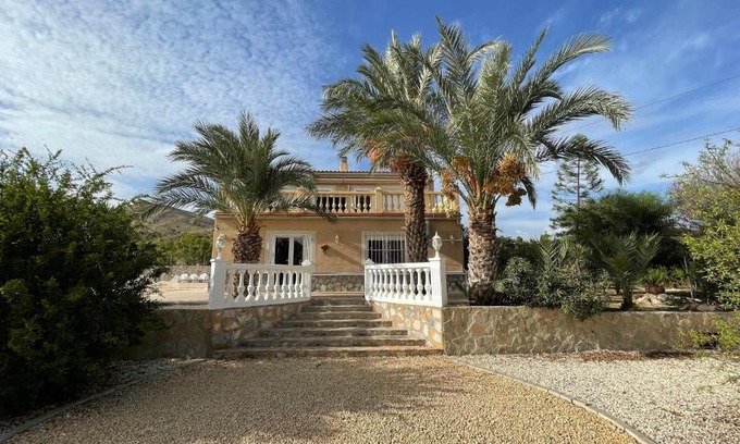 Mutxamel Villa | Charmante Villa avec piscine montagne/plage