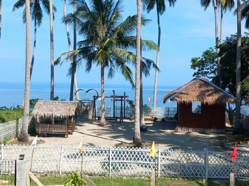 Quezon House | CHARME DEL MARE FARM BEACH RESORT