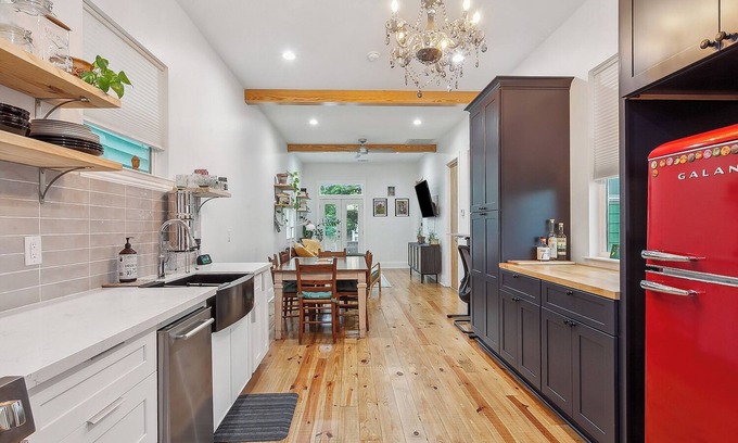 South 7th Ward House | Charming 1-Bedroom House Near St Roch, Marigny & French Quarter!