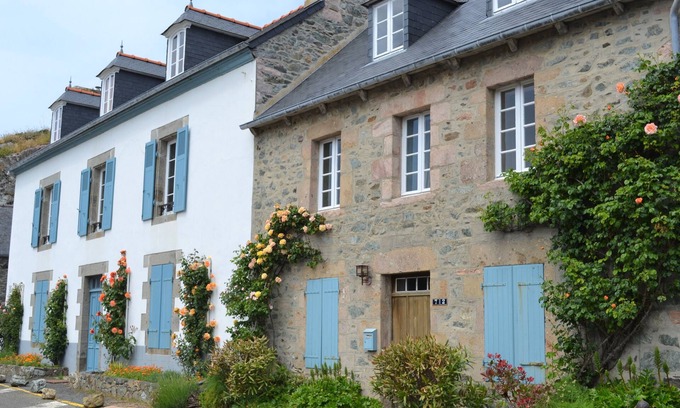 Pleneuf-Val-Andre House | Charming 19th century house on the port of Dahouet (3 *)