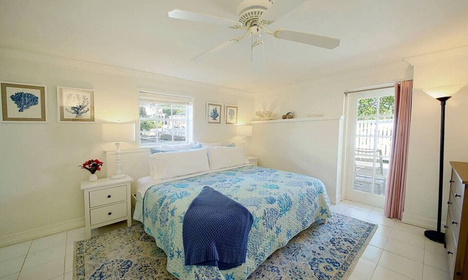 Governor's Harbour Cottage | Charming 1BR Ground Floor Cottage Apartment