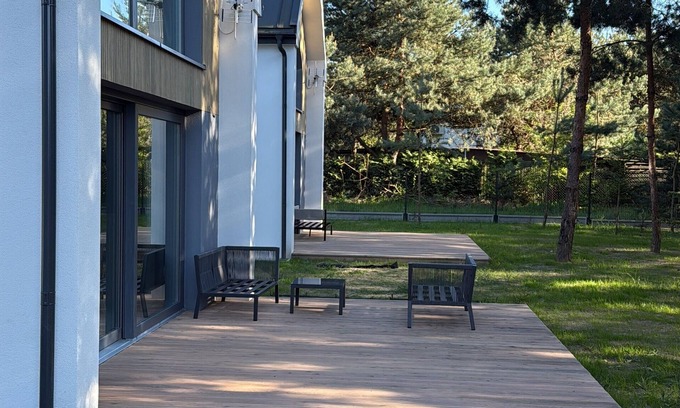 gmina Skape House | Charming 2-bedroom bungalow with AC, WiFi in tranquil Niesulice
