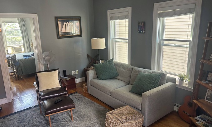 Charlestown Condo | Charming 2-bedroom condo with WiFi, AC in fabulous historic Charlestown